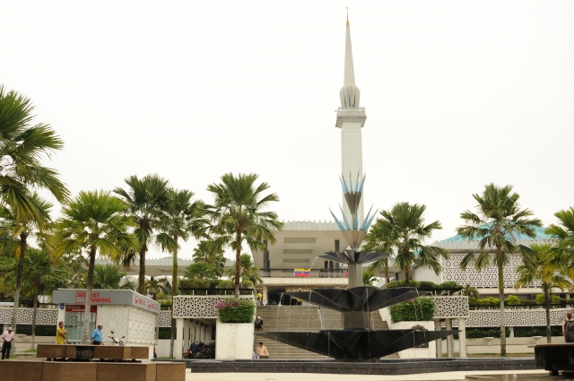マレーシア観光　国立モスク・イスラム美術館で知るイスラム文化